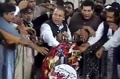 Gunfight breaks out at Nawaz Sharif's rally; 4 killed