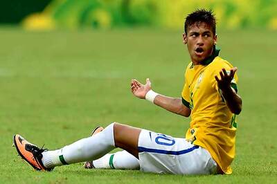 Brazil defend Neymar from diving criticism
