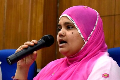 No Review, Pay 2002 Riots Victim Bilkis Bano Rs 50 Lakh Compensation in 2 Weeks, SC Tells Gujarat Govt