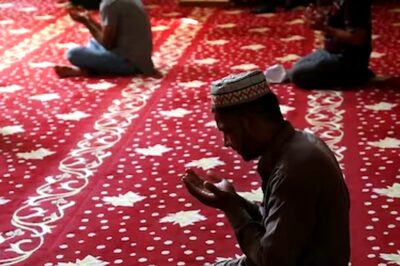 VHP Demands Action Against Couple Who Offered Namaz in front of MSU Sanskrit Dept