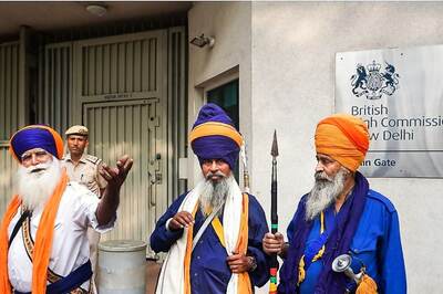 'Message Loud & Clear': BJP's Sirsa Hails Sikh Protests at British High Commission Over London Tricolour Incident