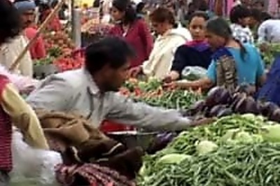 Annual inflation declines to 3.65 pct on Dec 8