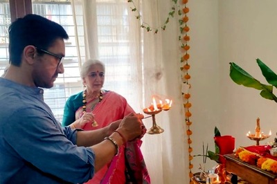 Aamir Khan Celebrates Ganesh Chaturthi, Performs Aarti In Viral Photos; Check Here