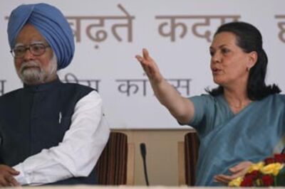 Manmohan elected as Cong's PM candidate
