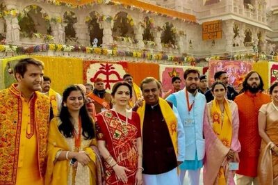 Mukesh Ambani Attends 'Pran Pratishtha' With Family, Says Jan 22 Will be Celebrated as 'Ram Diwali' Across India