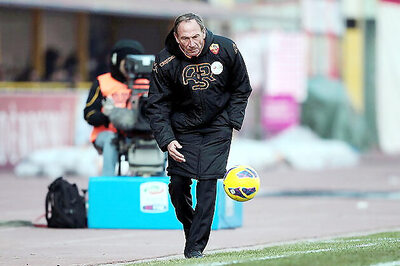 AS Roma sack manager Zeman after loss to Cagliari