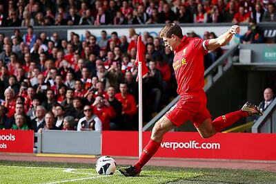 Everton use long ball tactics like Stoke: Gerrard