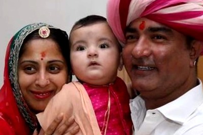 Swaran Ghar Actor Sangita Ghosh Shares Pics of Daughter in Newly Created Instagram Account; See Post