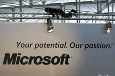 Microsoft eyeing Yahoo takeover