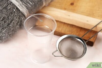 How to Age Wood With Vinegar and Steel Wool