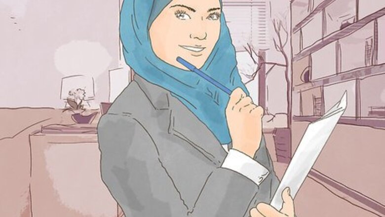 How to Attract and Keep Customers for a Small Business (Marketing)