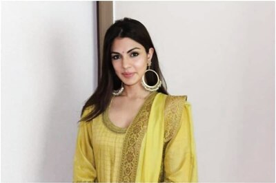 Sushant Singh Rajput Case: NCB Questions Rhea Chakraborty for 8 Hours on Day Two