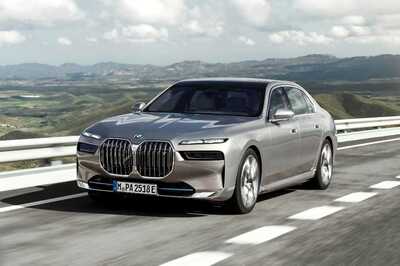 New BMW 7-Series Luxury Sedan Unveiled Along With All-Electric i7 With 483 km Range