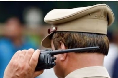 Mumbai Police Officer Investigating Fraud Case Caught Accepting Rs 2 Lakh Bribe