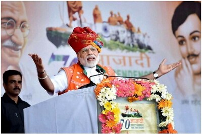 News18.com Daybreak | Modi's Campaign Blitz, Sonam Kapoor's Wedding & Other Stories You May Have Missed