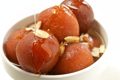 Holi Special: An Easy-Peasy Gulab Jamun Recipe For Your House Party