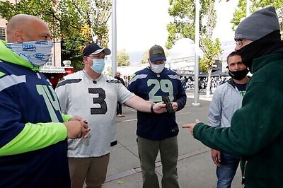 Enforcement Of Indoor Vaccine Mandates Proves Uneven In US