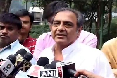 Gadkari under fire again, Jethmalani quits, BJP calls it posturing