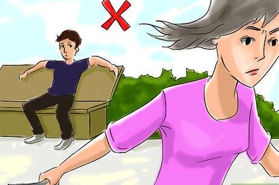 How to Attract a Hopelessly Romantic Girl