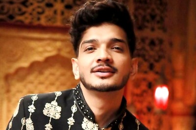 Munawar Faruqui Celebrates One Month Anniversary With Mehzabeen Coatwala In Dubai