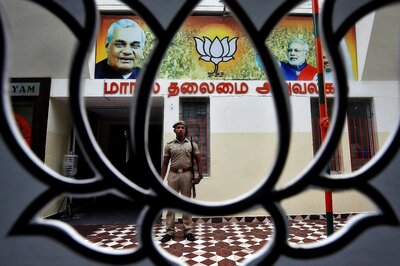 News18 Afternoon Digest: BJP's 3S Mantra to Counter Dravidian Polarity in Tamil Nadu; Karnataka and Chhattisgarh Make Masks Compulsory & Other Stories