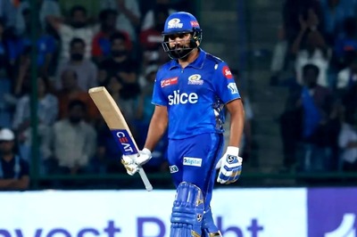 Hitman is Back: Fans Hail Rohit Sharma as Mumbai Indians Skipper Hits First IPL Fifty After 808 Days