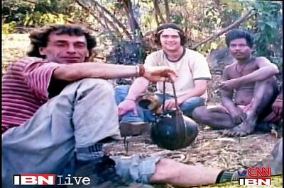 Time to leave India, says Italian freed by Naxals