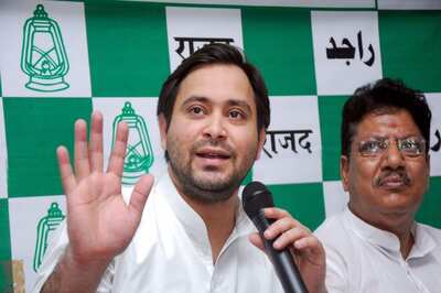 ED Questions Former Dy CM Tejashwi Yadav in Land-for-Jobs Case