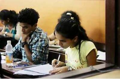 14 lakh engineering aspirants take JEE (Main) exam