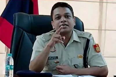 Meet Shashank Jaiswal, The Delhi IPS Officer Who’s Viral For Saving Road Accident Victim