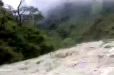 Modi Speaks to CM Dhami and Union Minister Ajay Bhatt, Takes Stock of The Crisis Caused By Incessant Rains in U'khand