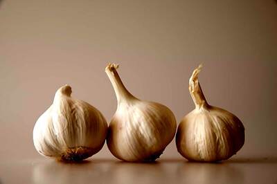 Eating Garlic, Onions Daily May Reduce Colon Cancer Risk