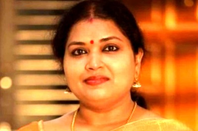 Noted Singer Sangeetha Sajith Passes Away at 46, Was Suffering from Kidney Ailment