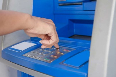 Bank Financial Data Breach Affects 32 Lakh Debit Card Holders: Report