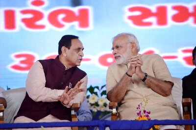 Newborn Deaths in Gujarat: Congress Seeks Gujarat CM Vijay Rupani's Resignation, Slams Prime Minister Narendra Modi