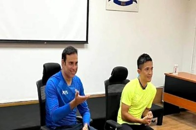 Indian Football Captain Sunil Chhetri Meets North-East Cricketers at NCA | Watch