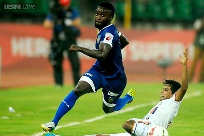 ISL: Chennaiyin FC crush FC Pune City 3-1, move to top of the table