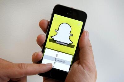 Snapchat Brings Back 'Reverse Chronological Order'