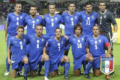 Italy aim for back-to-back World Cup crowns