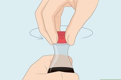 Kikkoman Soy Sauce: How to Take Off the Cap & Use It the Right Way