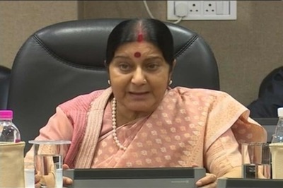 Sushma Asks Envoy to Seek Counselor Access to Prisoner in Pakistan