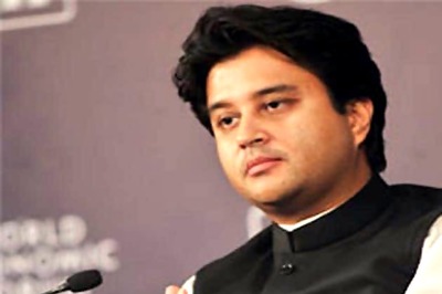 Jyotiraditya Scindia attacks Shivraj Singh Chouhan over 'non-payment' of compensation to farmers