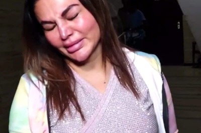 Rakhi Sawant Cries Inconsolably As She Blames Adil For Her Mother's Death; Watch