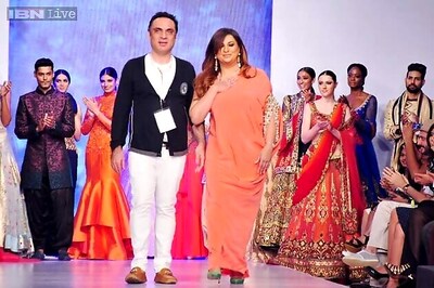 Anjallee and Arjun Kapoor showcase destination wedding outfits at IBFW 2015