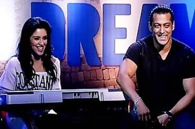 Pics: Salman, Asin at London Dreams press meet