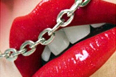 Mumbai teenage girl poisons friend over love affair