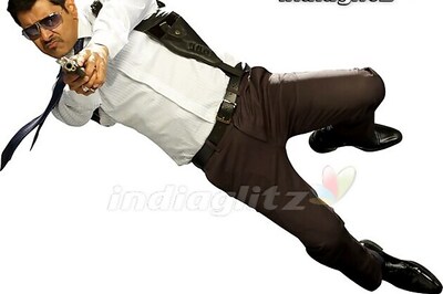 Thaandavam: Vikram plays a RAW official