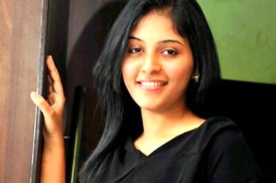 Tamil actress Anjali to star in remake of 'Bol Bachchan'
