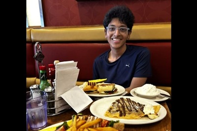 Bengaluru Man ‘Forced’ to Pay Over Rs 400 Tip at US Restaurant, Asks ‘Why Do I Pay Extra?’