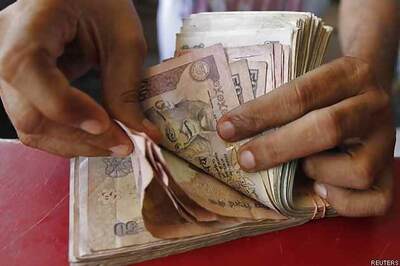 Investors pump in Rs 54,000 crore in mutual fund schemes in FY14